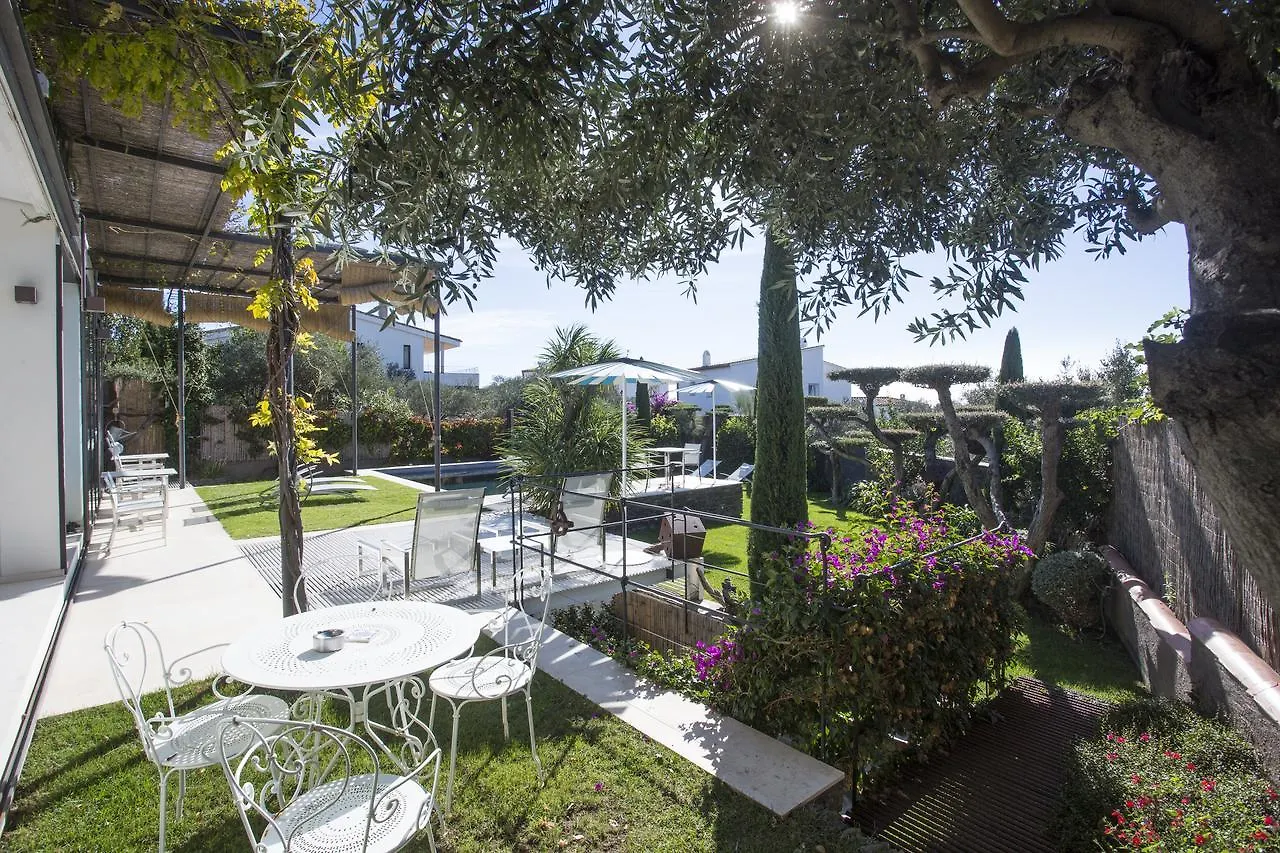 קדאקז Boutique Hotel Spa Calma Blanca 4*,  ספרד